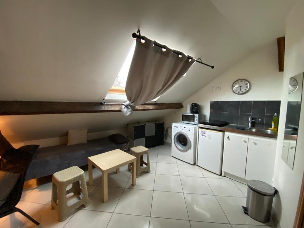 Studio Cosy A 35 Mn De Paris. Corbeil-Essonnes Exterior foto